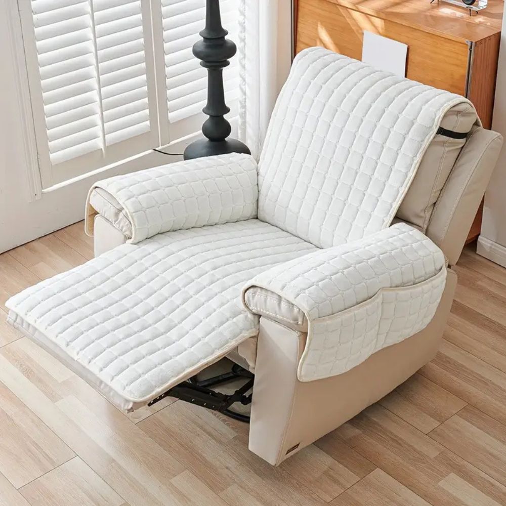 Quilted Recliner Cover - Pet-Friendly Non-Slip Protector