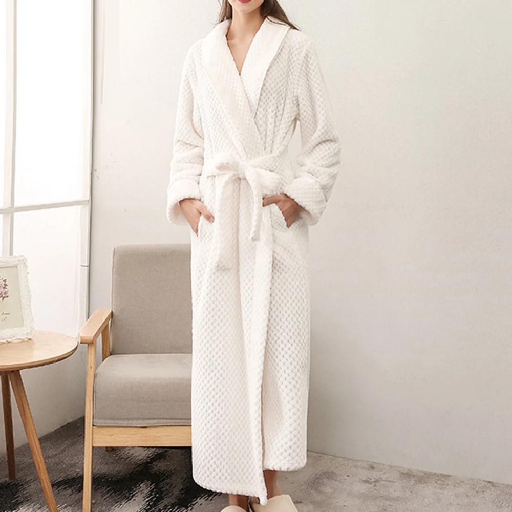 Dreamy Fleece Bathrobe - Cosy Unisex Winter Robe