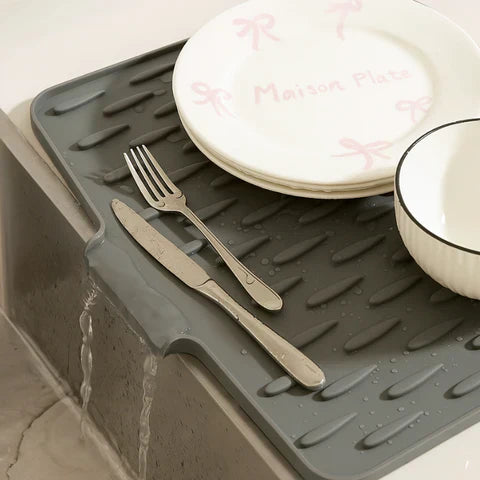 Heat-Resistant Silicone Drying Mat, Non-Slip Kitchen Mat