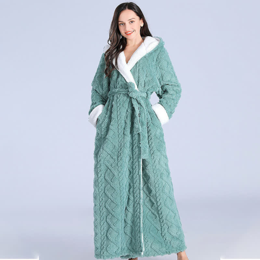 Plush Long Hooded Robe - Cosy Bathrobe with Pockets
