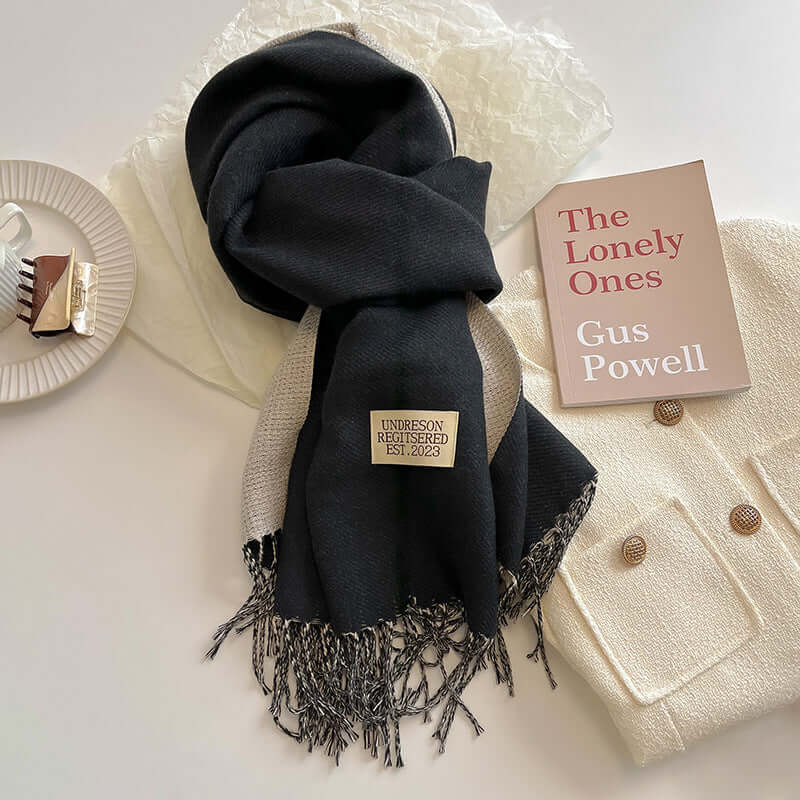 Reversible Scarf with Cashmere-Soft Feel - Two Looks in One