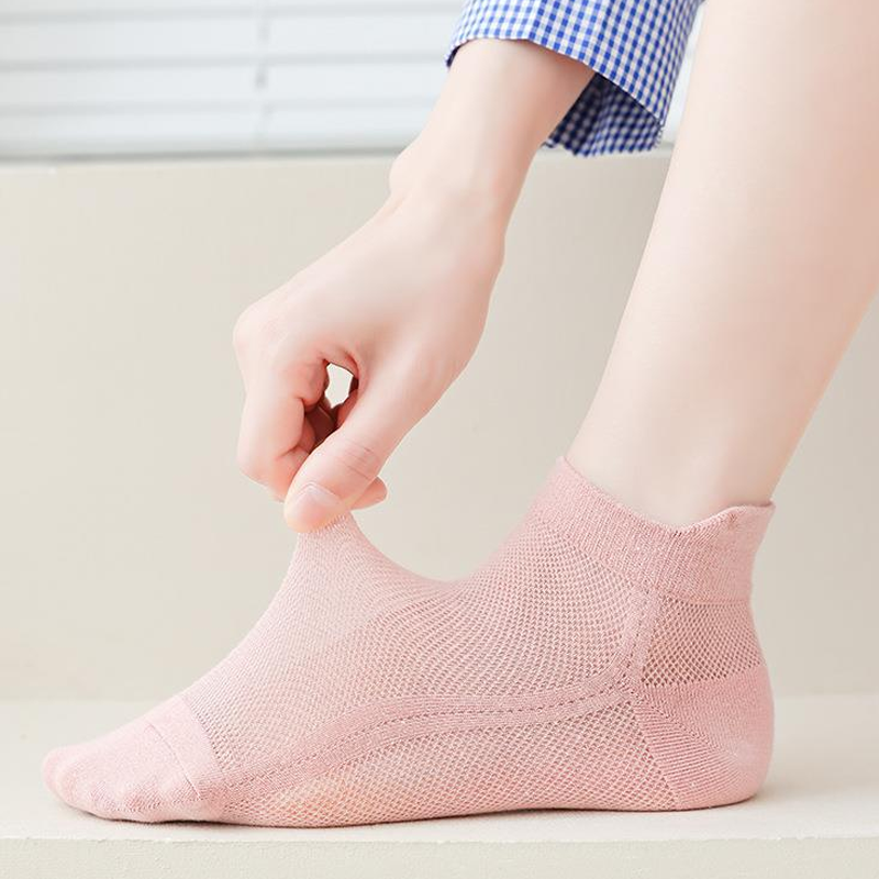Ultra-Thin No-Show Socks with Non-Slip Silicone Grip