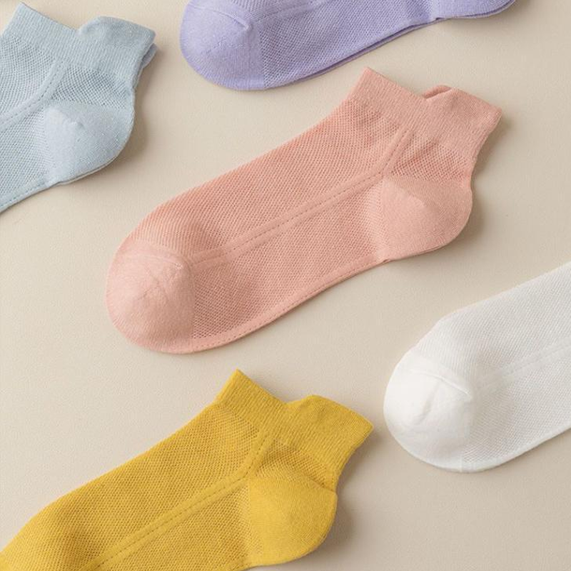 Ultra-Thin No-Show Socks with Non-Slip Silicone Grip