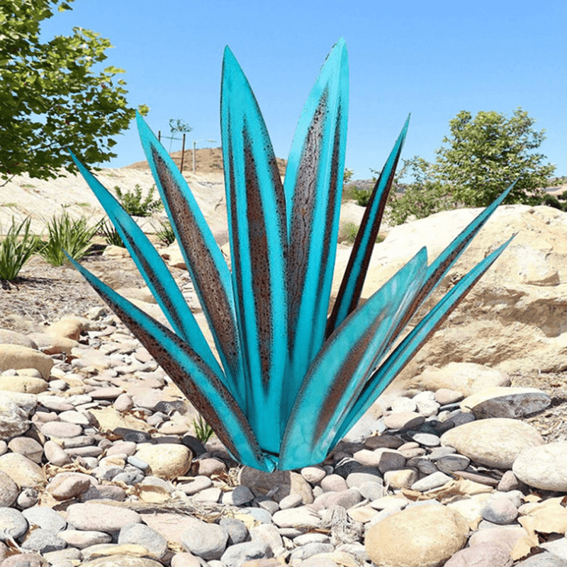 Solar Metal Agave Garden Light | Turquoise Copper Sculpture
