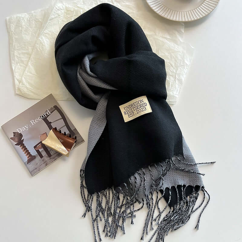 Reversible Scarf with Cashmere-Soft Feel - Two Looks in One