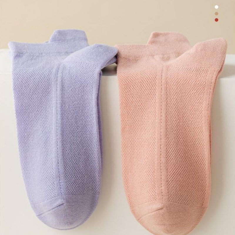 Ultra-Thin No-Show Socks with Non-Slip Silicone Grip