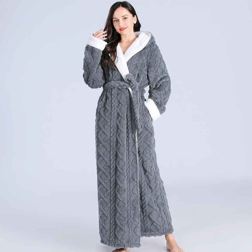 Plush Long Hooded Robe - Cosy Bathrobe with Pockets