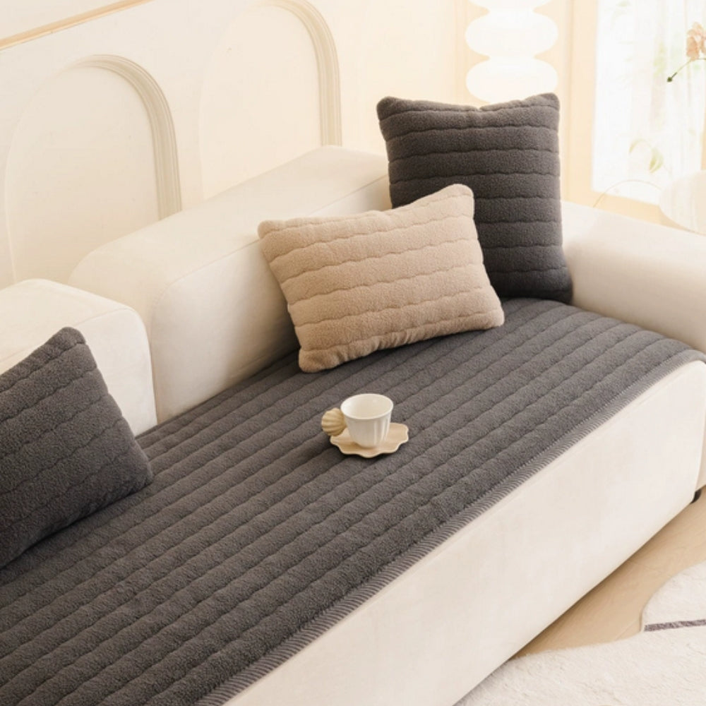Thick Plush Couch Cover, Scratch-Resistant Sofa Throw
