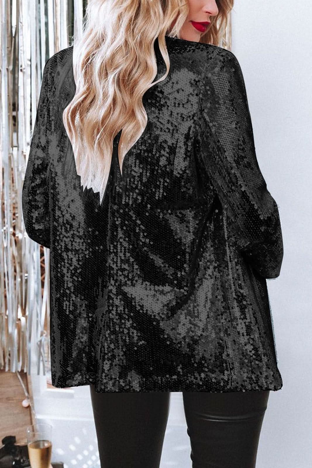 Shimmering Sequin Blazer with Tailored Fit