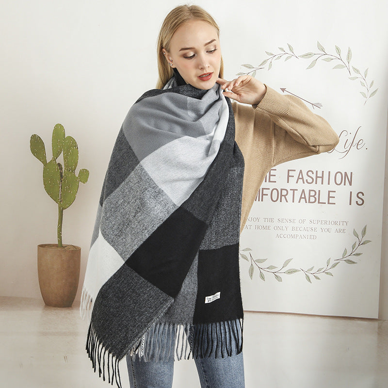 Women's Patterned Scarf with Fringe - Soft Winter Accessory