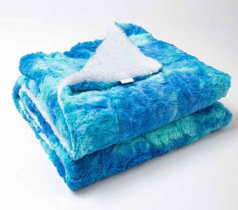 Hypoallergenic Fleece Cozy Blanket for Women