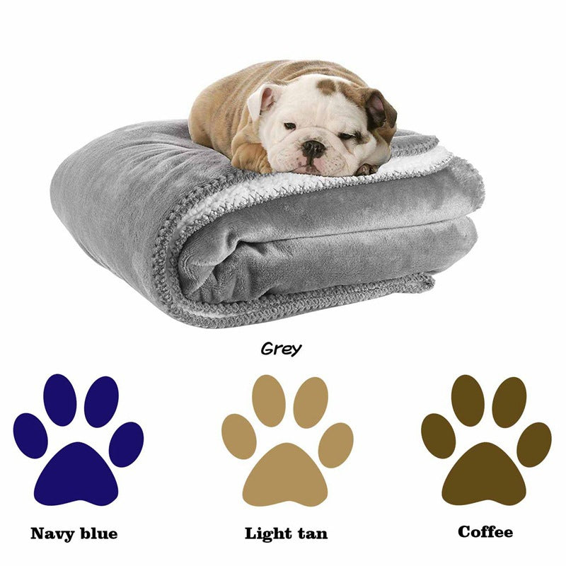 Soft Reversible Cuddle Blanket for Cats - Hypoallergenic