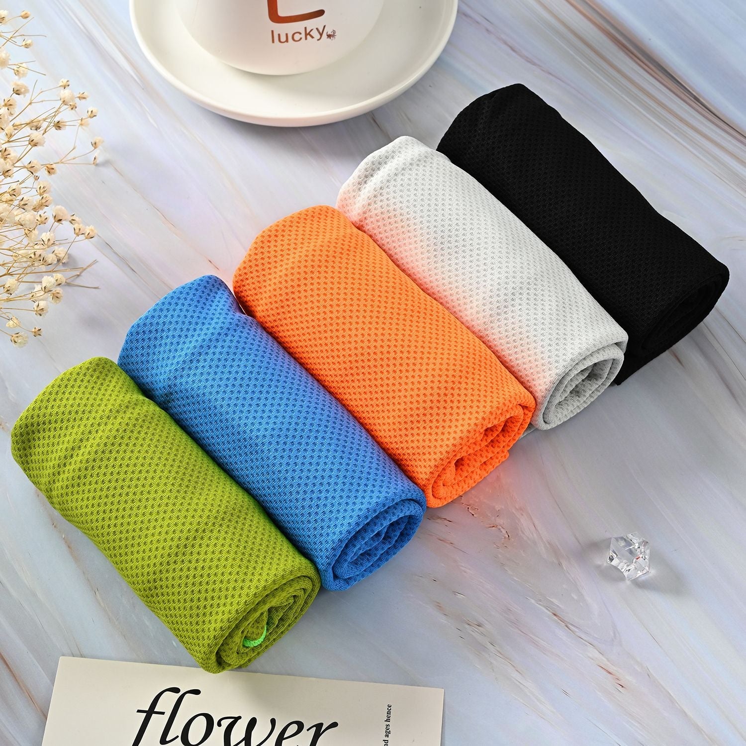Women's Sporty Multifunctional Scarf for Active Lifestyles