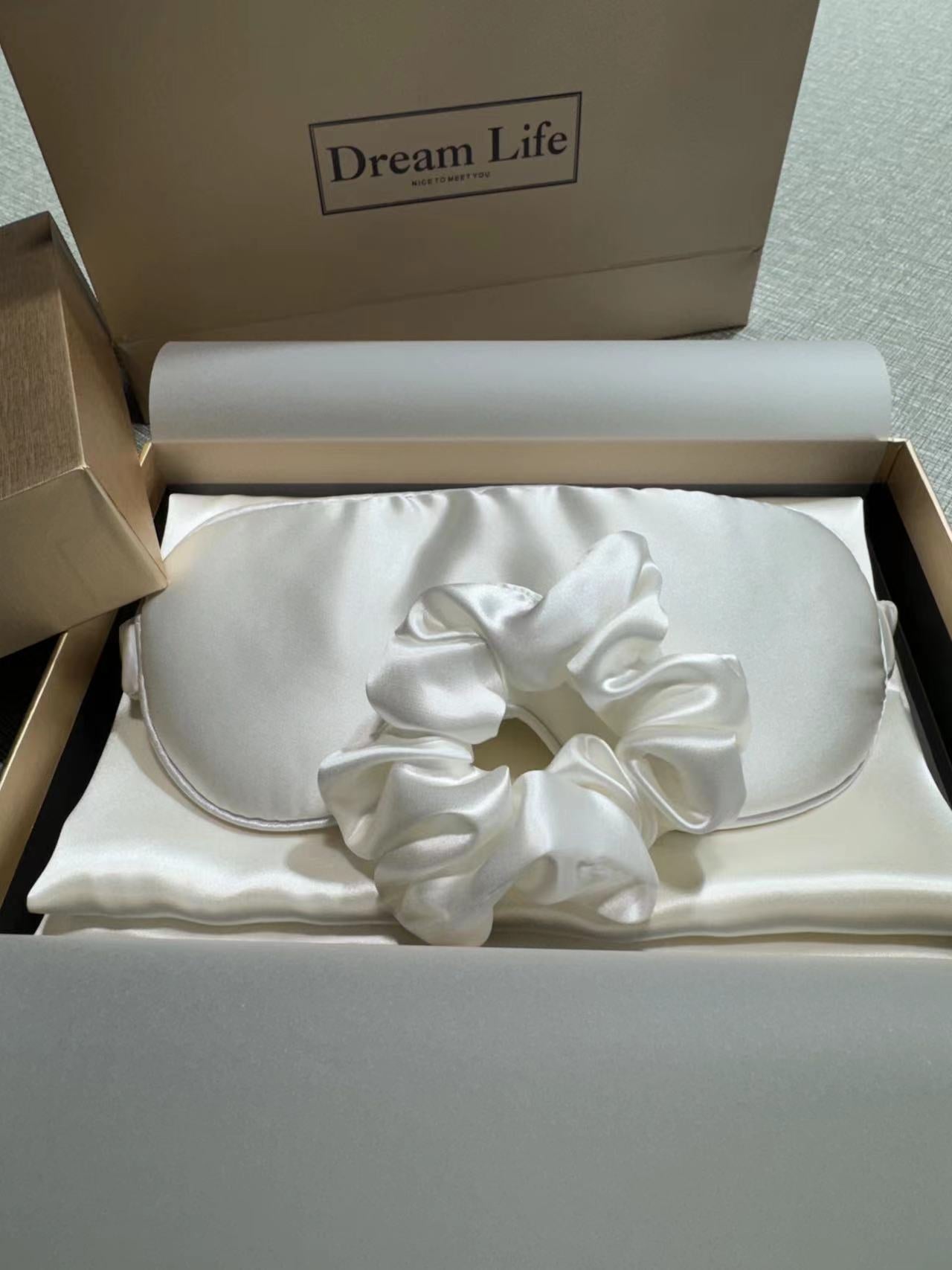 Luxury Mulberry Silk Sleep Set – Pillowcase, Eye Mask & Scrunchie