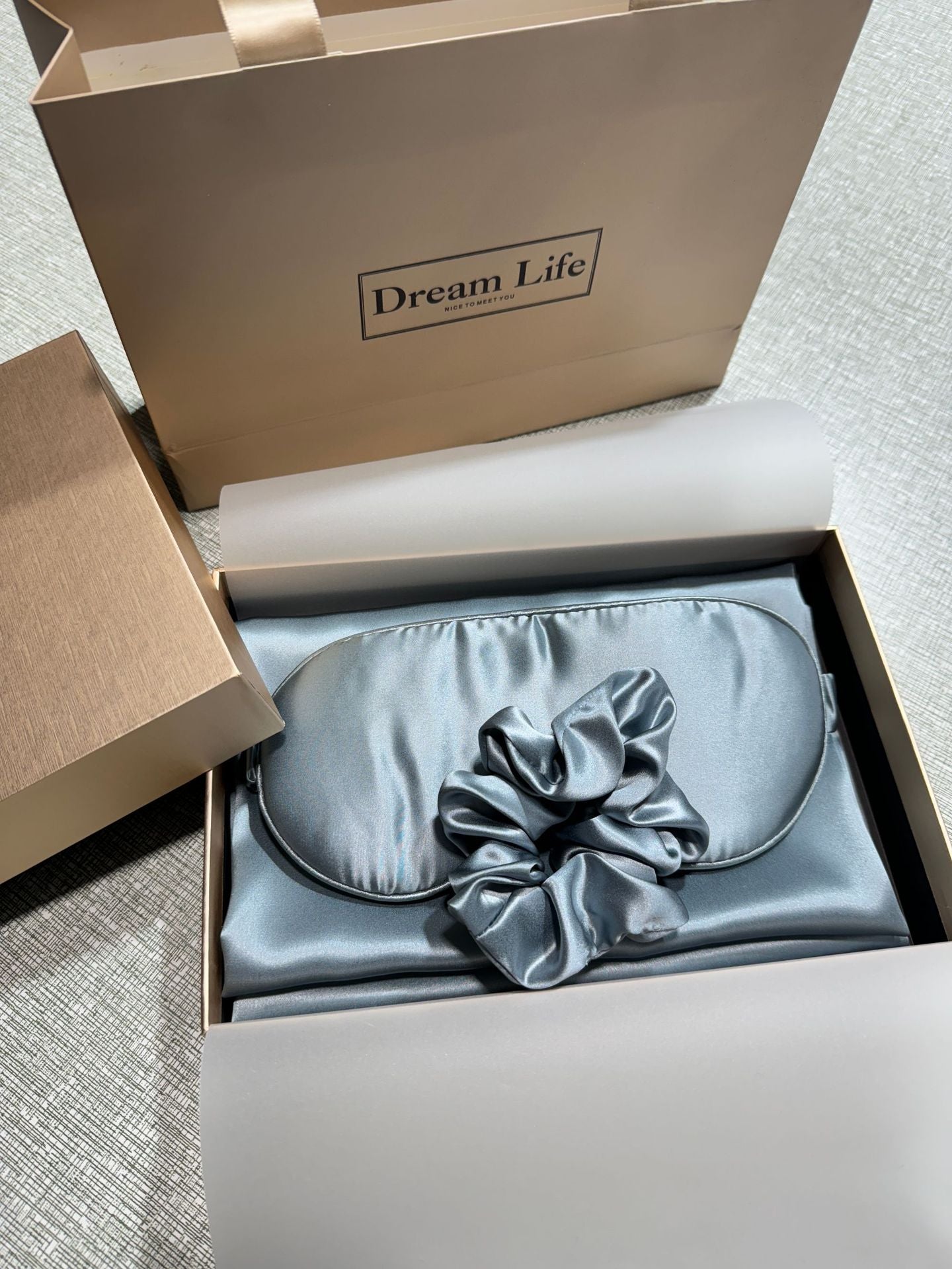 Luxury Mulberry Silk Sleep Set – Pillowcase, Eye Mask & Scrunchie