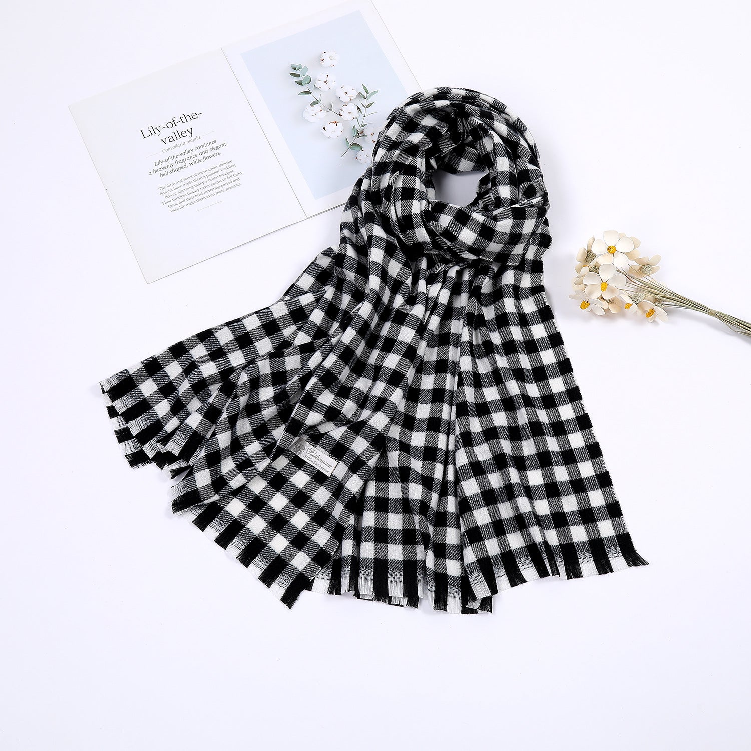 Women's Cosy Check Scarf - Classic Black & White Wrap