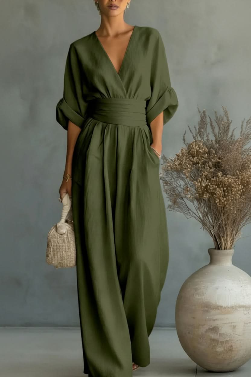 Vintage-Inspired Jumpsuit with Flexible Waistband