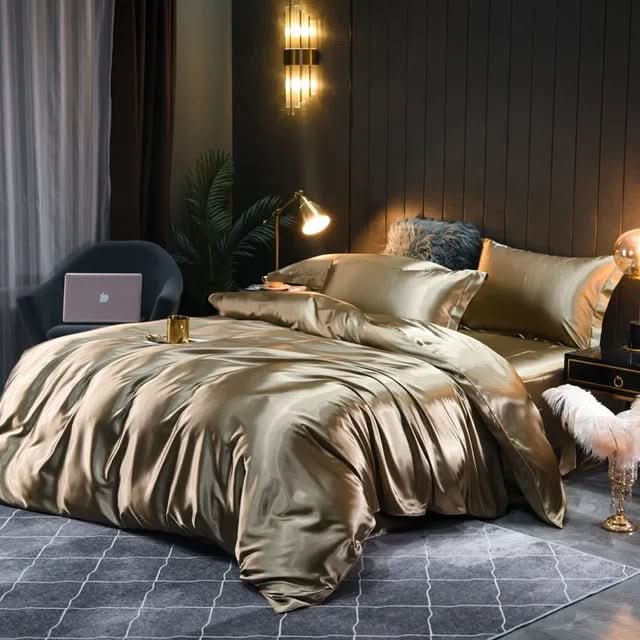 Premium Mulberry Silk Duvet Cover for a Restful Night's Sleep