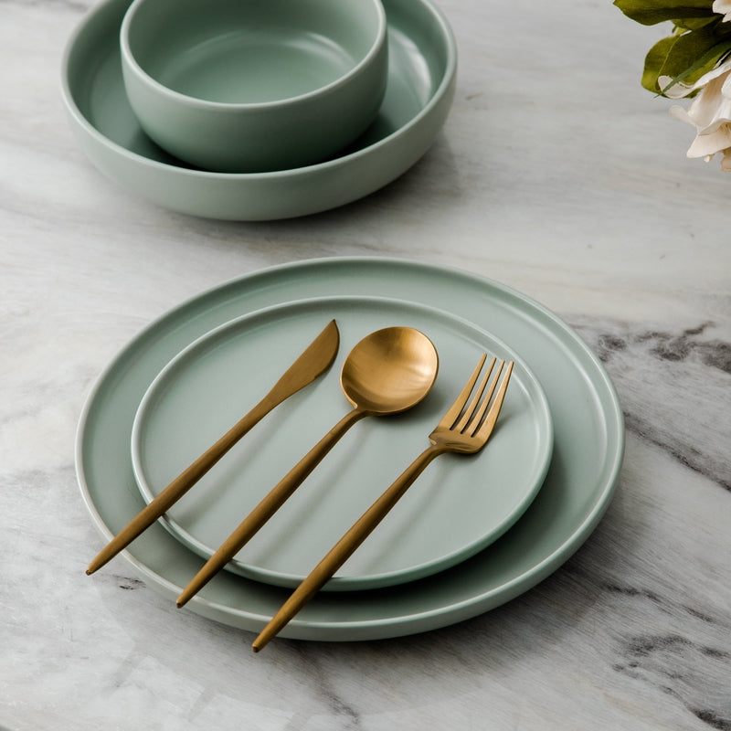 20-Piece Gold Cutlery Set - Minimalist Stainless Steel