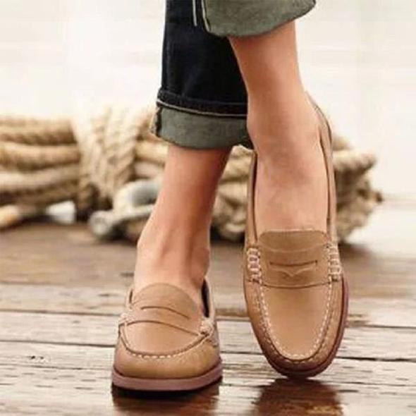 Classic Leather Penny Loafers – Premium Tan Moccasin Style for Men