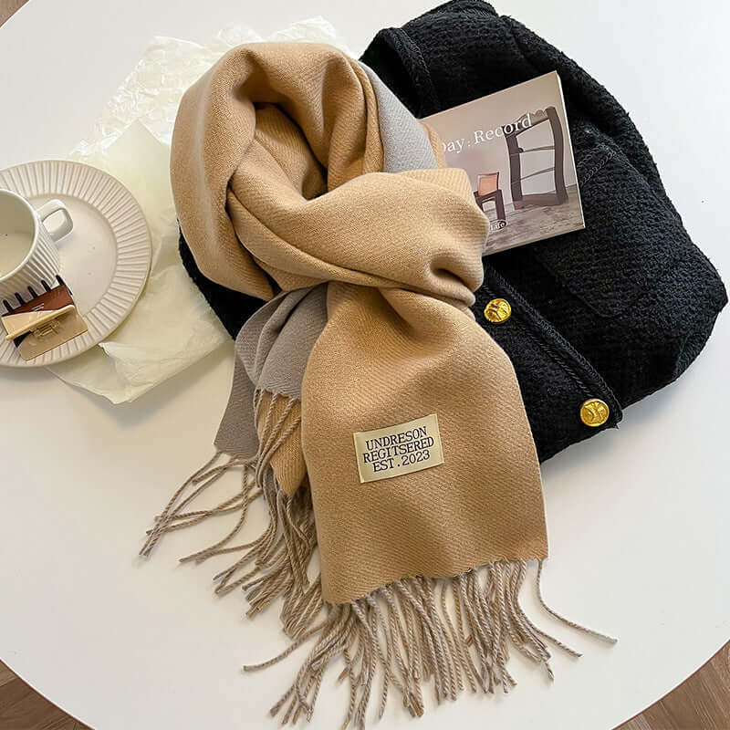 Reversible Scarf with Cashmere-Soft Feel - Two Looks in One