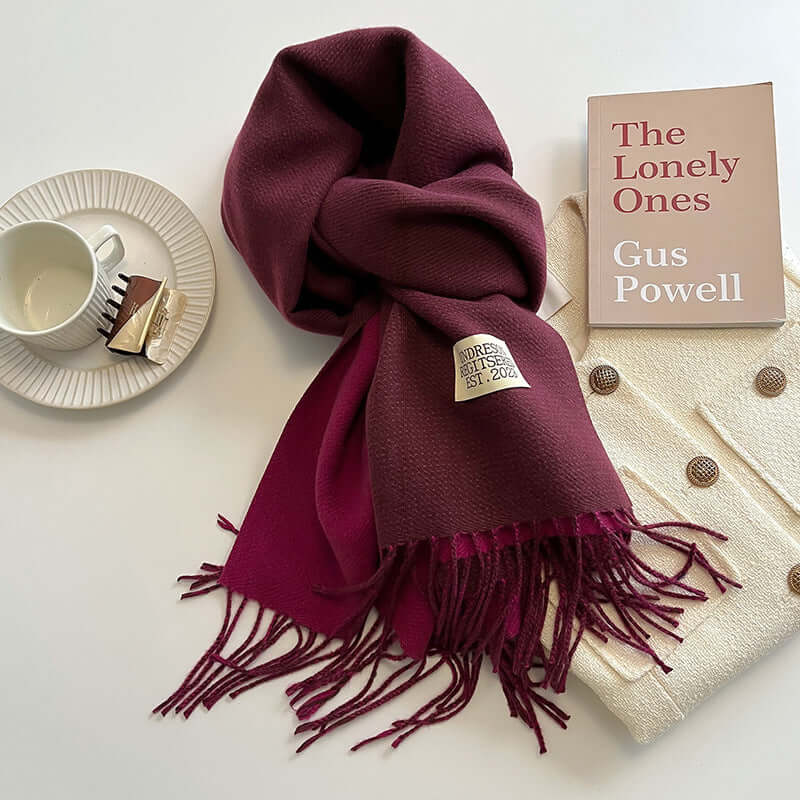 Reversible Scarf with Cashmere-Soft Feel - Two Looks in One