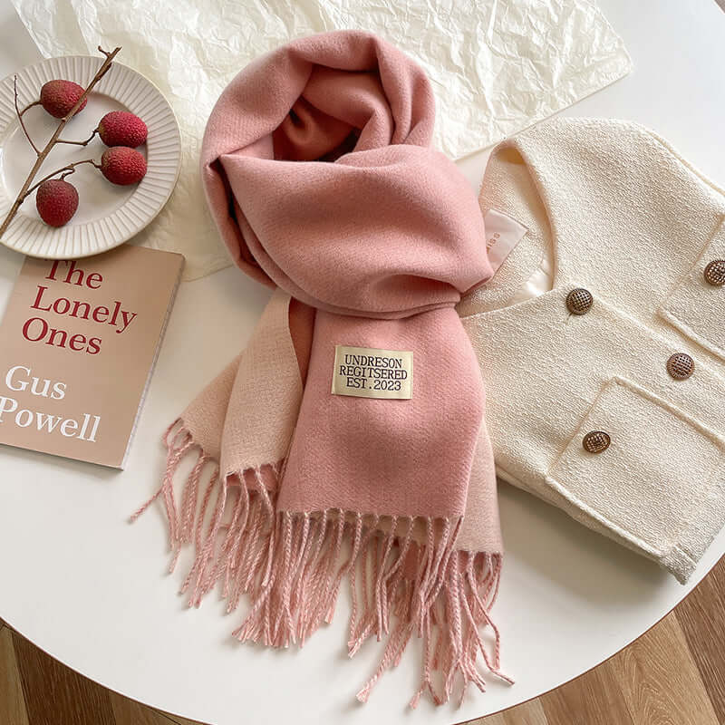 Reversible Scarf with Cashmere-Soft Feel - Two Looks in One
