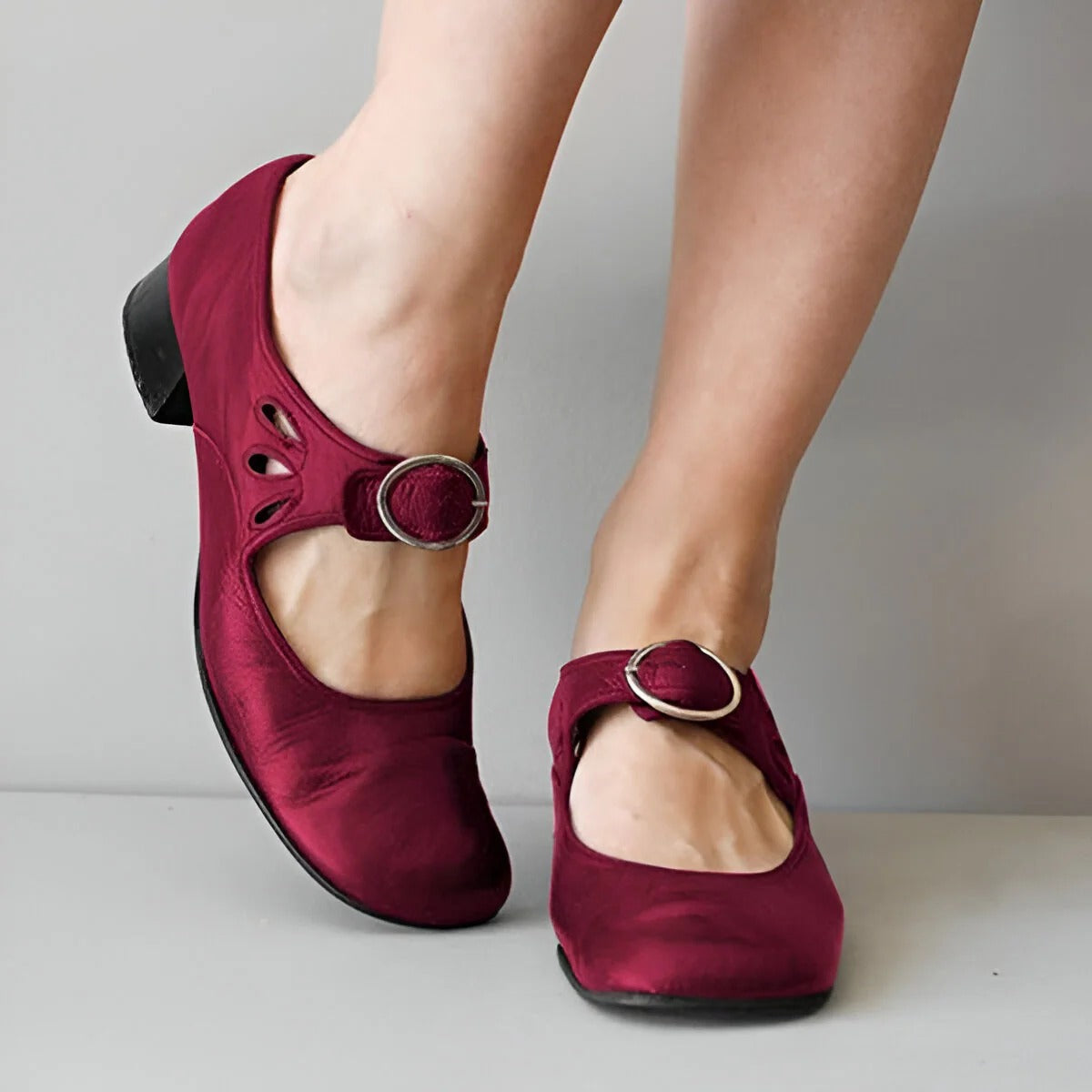 Women's Orthopedic Leather Sandals - Ergonomic Comfort