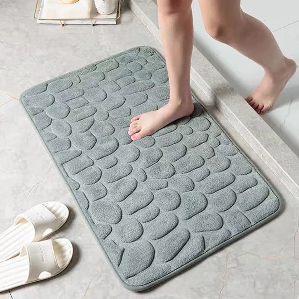 Cobblestone Embossed Coral Fleece Bath Mat