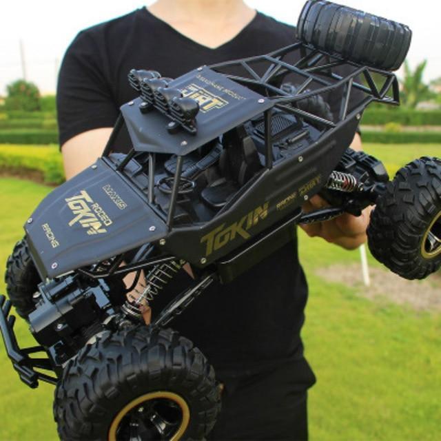 4x4 Remote Control Monster Truck - Off-Road RC Vehicle