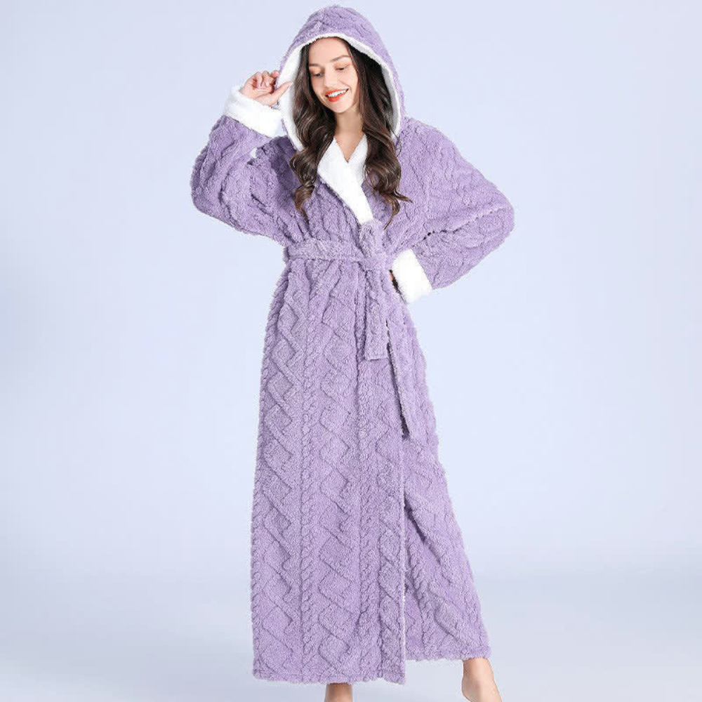 Plush Long Hooded Robe - Cosy Bathrobe with Pockets