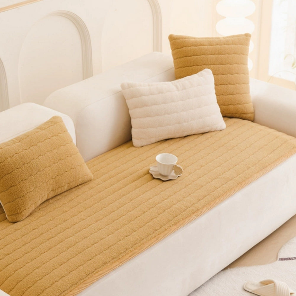 Thick Plush Couch Cover, Scratch-Resistant Sofa Throw