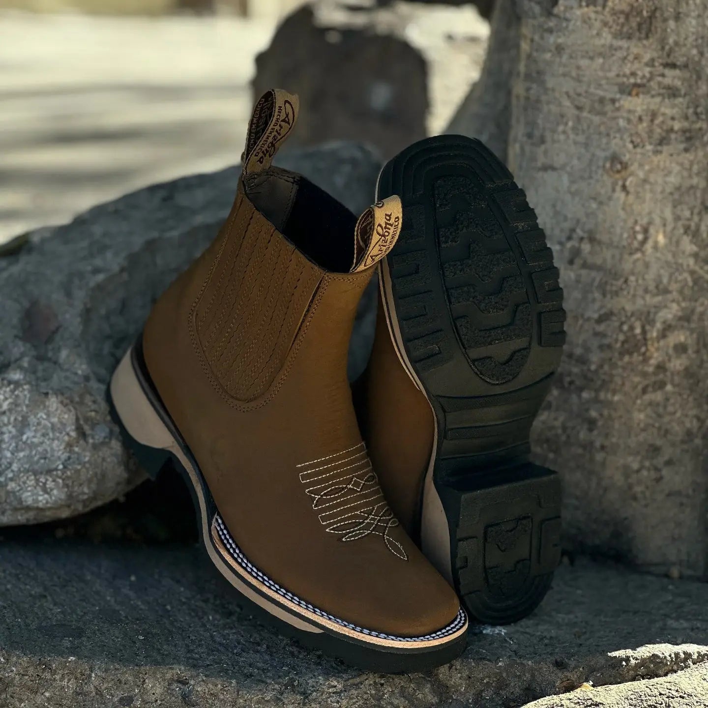 Unisex Western Leather Cowboy Boots - Chelsea Style