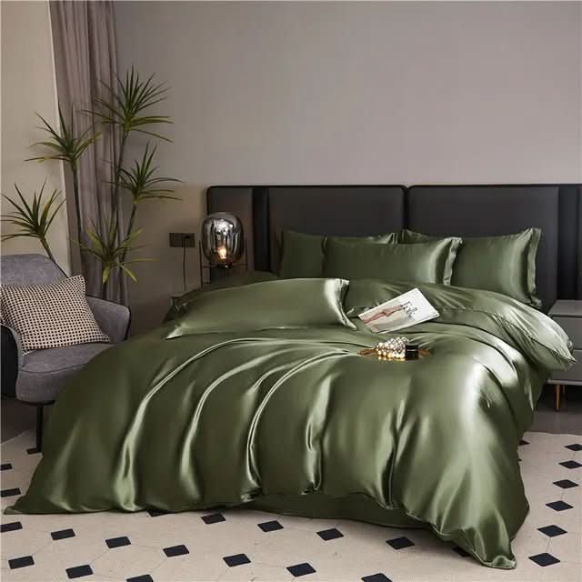 Premium Mulberry Silk Duvet Cover for a Restful Night's Sleep