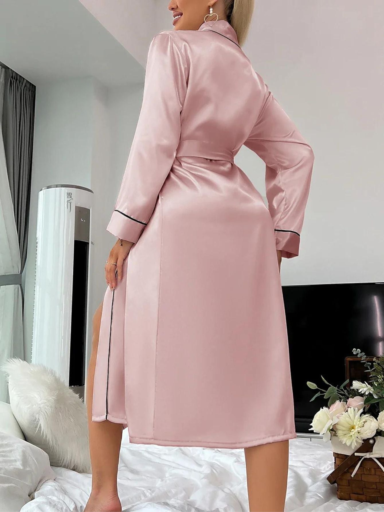 Women's Satin Kimono Robe - Elegant Luxury Loungewear