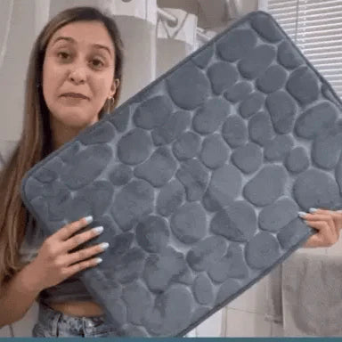 Cobblestone Embossed Coral Fleece Bath Mat