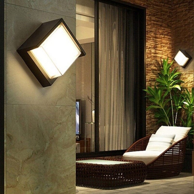 Outdoor Wall Lamp with Motion Sensor - Weatherproof LED Lighting