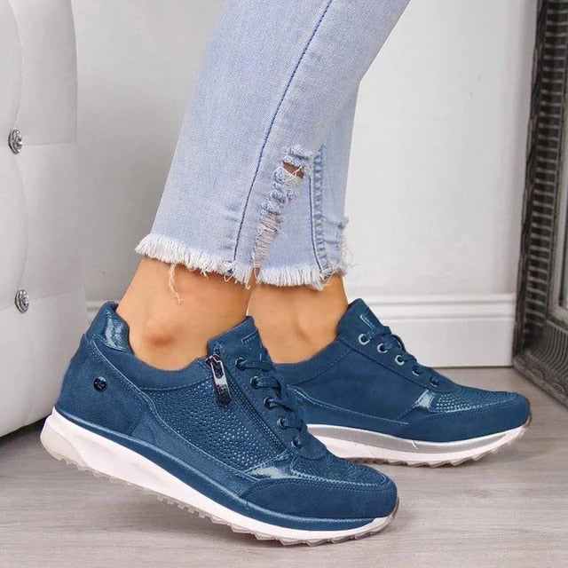 Women's Cushioned Sole Sneakers - All-Day Comfort
